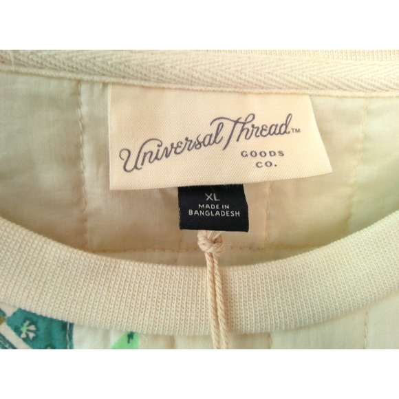 Women's XL Quilted Geometric Button Down Square Patterned Jacket - Picture 6 of 6